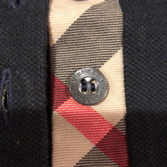 Burberry polo 👚 size S. - Picture 3 of 6